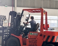 DỊCH VỤ NÂNG CẨU HÀNG HÓA, ĐÓNG RÚT CONTAINER TẠI ĐỒNG XOÀI