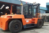 🚜 DỊCH VỤ CHO THUÊ XE NÂNG KHU CÔNG NGHIỆP TÂN UYÊN – TRUNG HIẾU UY TÍN, CHUYÊN NGHIỆP