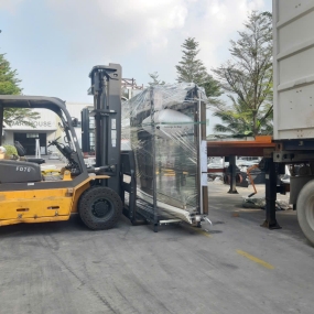 Dịch vụ nâng hạ hàng hóa tại Tân Uyên, Bình Dương – Giải pháp tối ưu cho doanh nghiệp