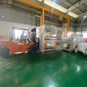 Dịch vụ nâng hạ hàng hóa tại Bến Cát, Bình Dương – Giải pháp an toàn, hiệu quả