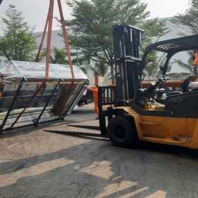 Dịch vụ cẩu hàng hóa tại Bàu Bàng, Bình Dương – Giải pháp an toàn cho doanh nghiệp