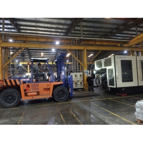 Giá Xe Nâng Máy Dầu Tại Bình Dương 2026 – Kinh Nghiệm Chọn Xe Nâng Phù Hợp