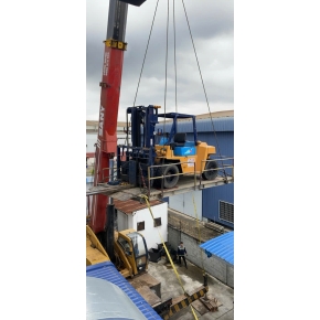 Hình ảnh cẩu hàng hóa