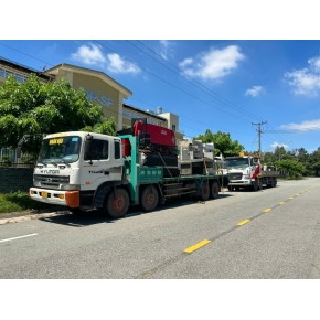 Một số hình ảnh vận chuyển xe nâng tới khách hàng