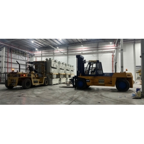 Nâng hạ di dời máy móc hạng nặng trong KCN VSIP II