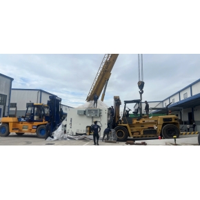 Nâng hạ di dời máy móc hạng nặng trong KCN VSIP II