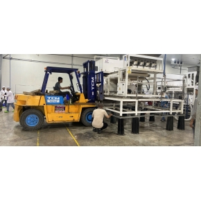 Nâng hạ máy móc KCN Bến Cát