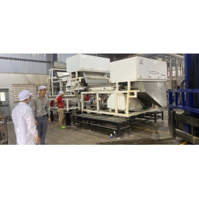 Nâng hạ máy móc KCN Bến Cát