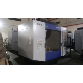 Nâng hạ máy móc hạng nặng trong KCN Mỹ Phước II