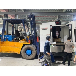 Dịch vụ cho thuê xe nâng Bến Cát Bình Dương