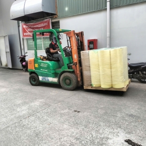 Nâng hạ máy móc KCN Mỹ Phước 1