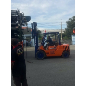 Nâng hạ máy móc KCN Mỹ Phước 1