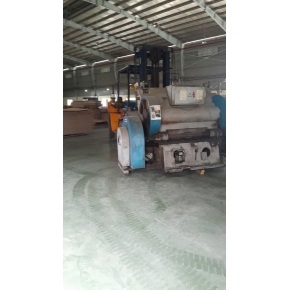 Nâng hạ máy móc Tân Uyên