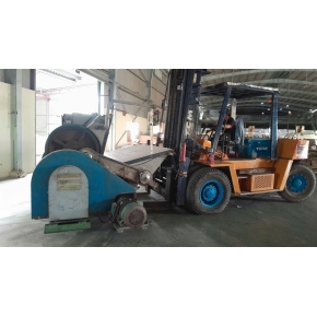 Nâng hạ máy móc Tân Uyên