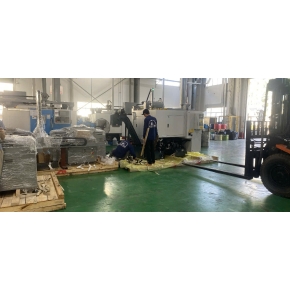 Nâng hạ máy móc Tân Uyên