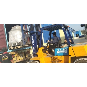 Dịch vụ nâng hạ hàng hóa tại Bến Cát, Bình Dương chuyên nghiệp