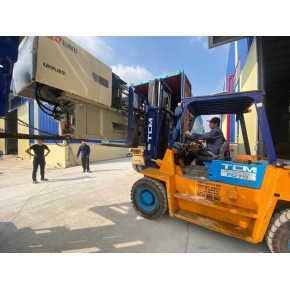 Dịch vụ nâng hạ hàng hóa tại Bến Cát, Bình Dương chuyên nghiệp