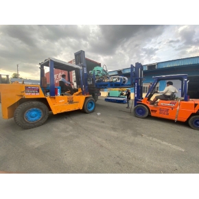 Thuê xe nâng tại Bến Cát phục vụ KCN Mỹ Phước chuyên nghiệp