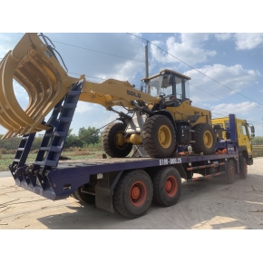 Dịch vụ nâng hạ hàng hóa tại Thuận An, Bình Dương chuyên nghiệp