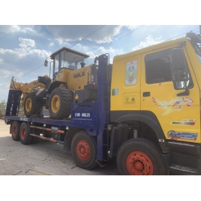 Dịch vụ nâng hạ hàng hóa tại Thuận An, Bình Dương chuyên nghiệp