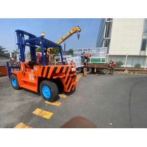 Thuê xe nâng tại Dĩ An, Bình Dương chuyên nghiệp – hỗ trợ nhanh