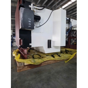 Dịch vụ nâng hạ hàng hóa tại Dĩ An, Bình Dương chuyên nghiệp