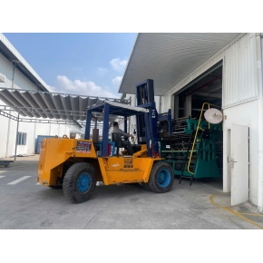 DỊCH VỤ NÂNG CẨU HÀNG HÓA, ĐÓNG RÚT CONTAINER TẠI KCN RẠCH BẮP - BẾN CÁT