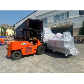ĐÓNG RÚT HÀNG CONTAINER TẠI KCN BẮC TÂN UYÊN