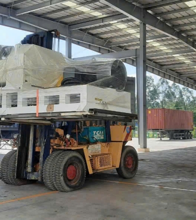 Rút dàn máy trong container tại Bình Dương